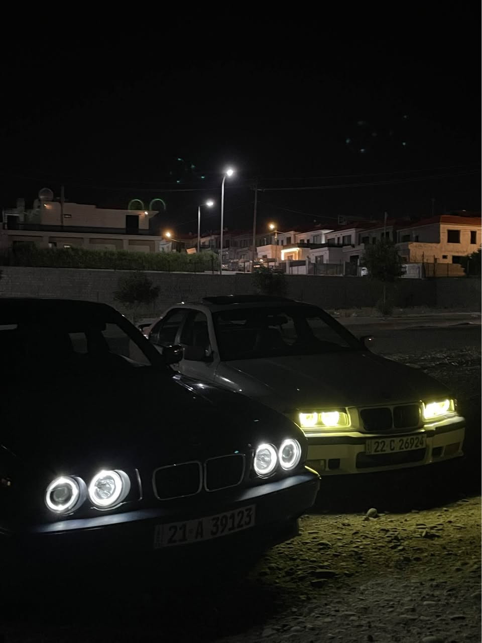 بي ام للبيع موديل 1990 محرك بوما كومبريسر تبريد بومه تبريد ثلج پليت 525 بيلاد محرك لا صرف لا بخار لوك يشك كاع  1,2 بطناش اذا ميقبط 260 مرجوع حماوه ثابت انسه حماوه سنويه لحد 2029 اسمي تحويل مباشر بي كوپون بانزين ضربه مامبيها مصبوغ جماليه و صبغه تعبان صدر من بدايه ل نهايه جديد  سعر 53 بي مجال قليل *********** Singapore
