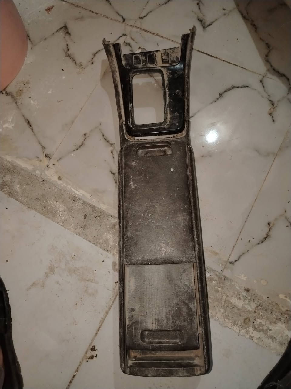 غراض سياره للبيع ***********
