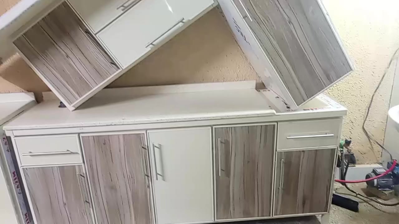 كاونترات كلمن وسعر خاص مكان بغداد كماليه اكو توصيل بكروه نضافه 95 بل ميه


**إذا كنت صاحب هذا الإعلان وتريد حذفه لأي سبب، رجاءا أرسل رسالة إلى الدعم الفني**