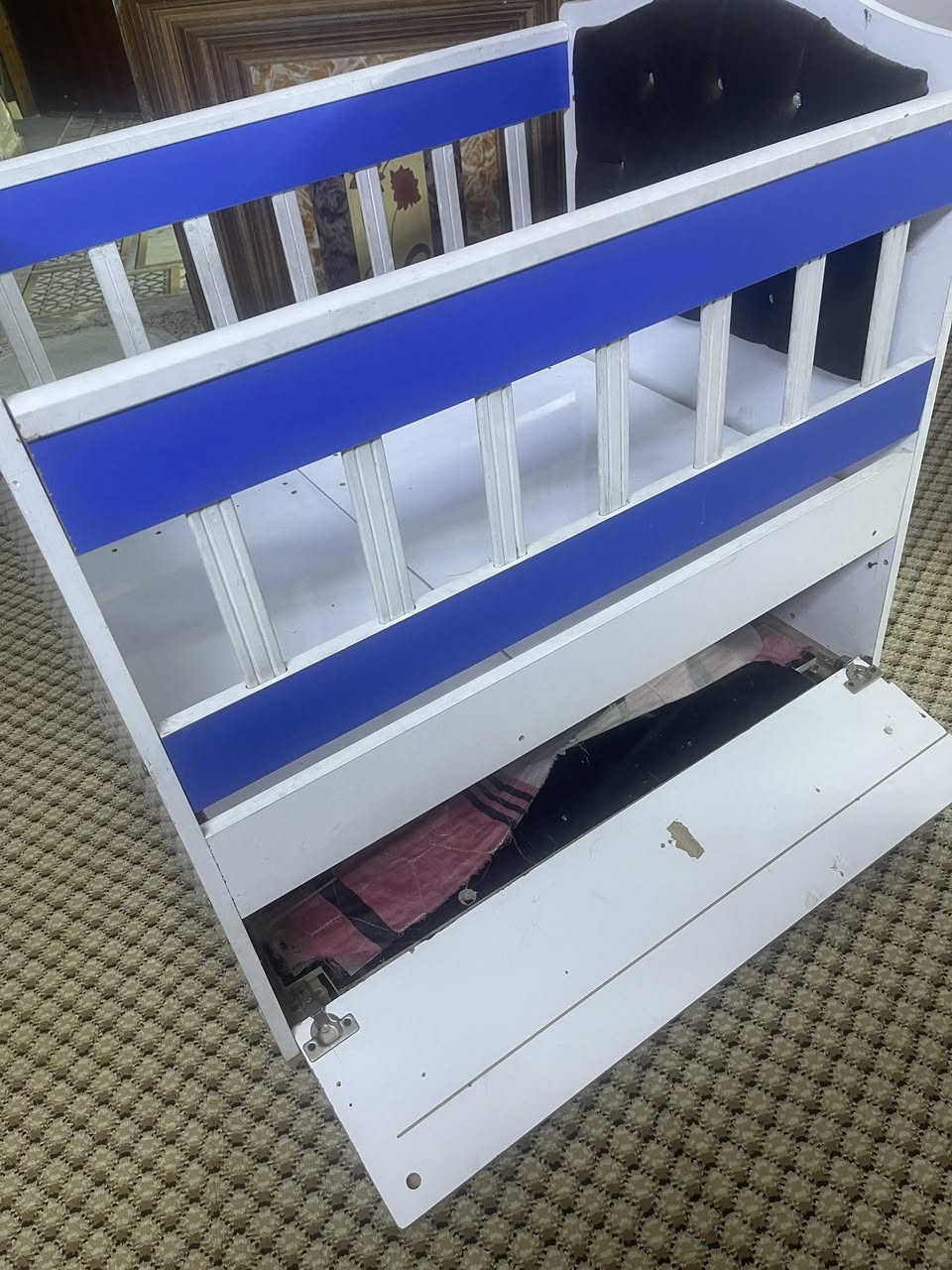 سرير اطفال نظيف ٤٠ وبي مجال الغزاليه


**إذا كنت صاحب هذا الإعلان وتريد حذفه لأي سبب، رجاءا أرسل رسالة إلى الدعم الفني**