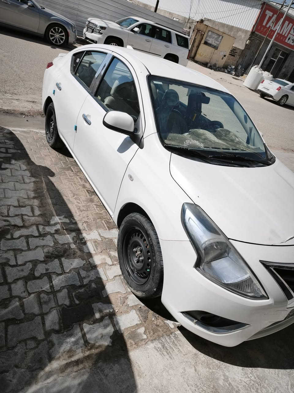 سلام عليكم 

نيسان صني هندي موديل 2024  سيارة مرتبة و نظيفة 
بيه صندوق تبديل و جاملق أيمن خلفي فقط مسحوب باقي كفالة عامة 
سيارة ماشية 70 ألف سعره 118
*********** للاتصال
