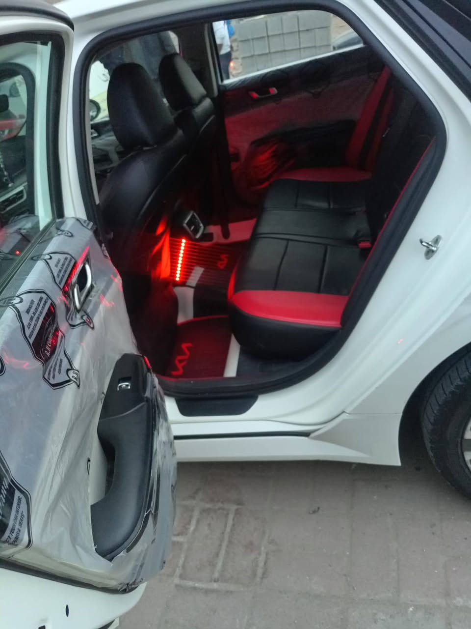 تفاصيل داخل المنشور
