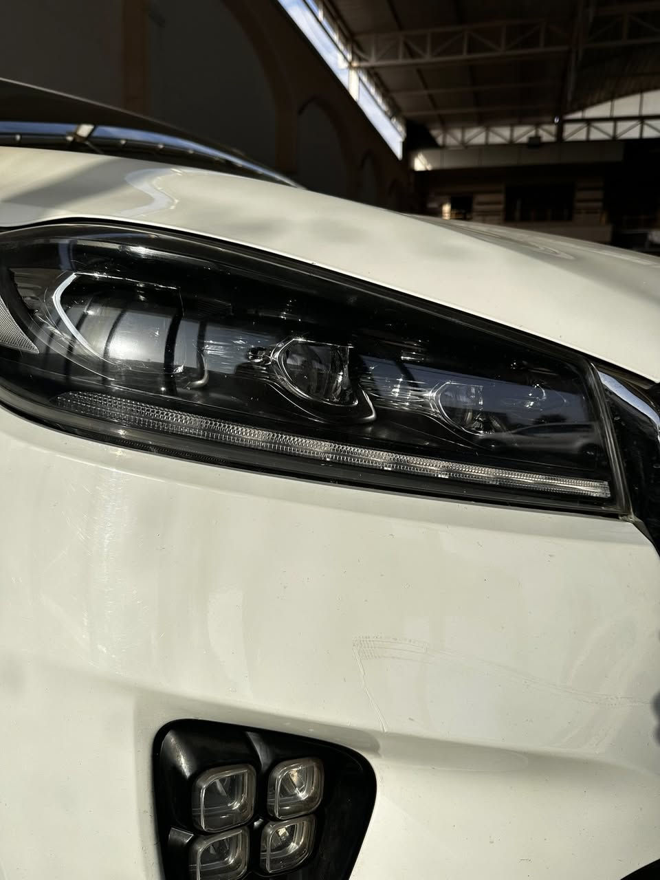 السلام عليكم
للبيع سورنتو او المراوس  
خليجي كفالة عامة 
قطرة صبغ ما بيها 
فقط بارد بالحافه مال جاملغ
مواصفات سيارة 
7 راكب 
3 قطع تبريد 
بردات 
حساسات اماميه 
حساسات خلفيه 
توقف ذاتي 
مرايه شفط 
كشنات كهرباء 
صندوق كهرباء 
بصمه 
تحكمات ستيرن
كروز سرعة 
رقم بغداد باسمنه سيارة 
السعر ٢٤٥
***********
***********
