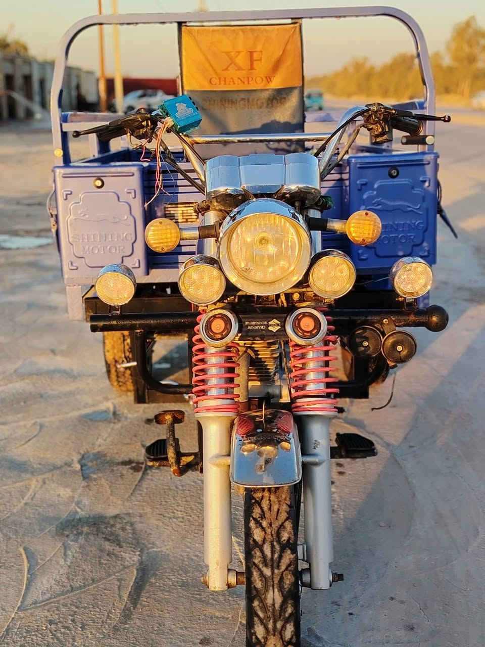 السلام عليكم ستوته البيع مكفولة محرك ما مفتوح موديل 23 طالعه ب24 سعر 2400 وبيه مجال الاستفسار ***********
