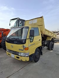 السلامه عليكم للبيع تويوتا داينا ايلوس  موديل 1985 رقم بغداد تحويل مبا...