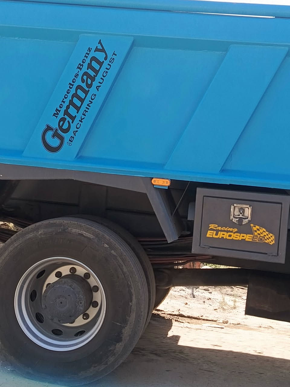 للبيع ألماني بلادي قلاب موديل 95 مكفول رقم ديالة ***********
