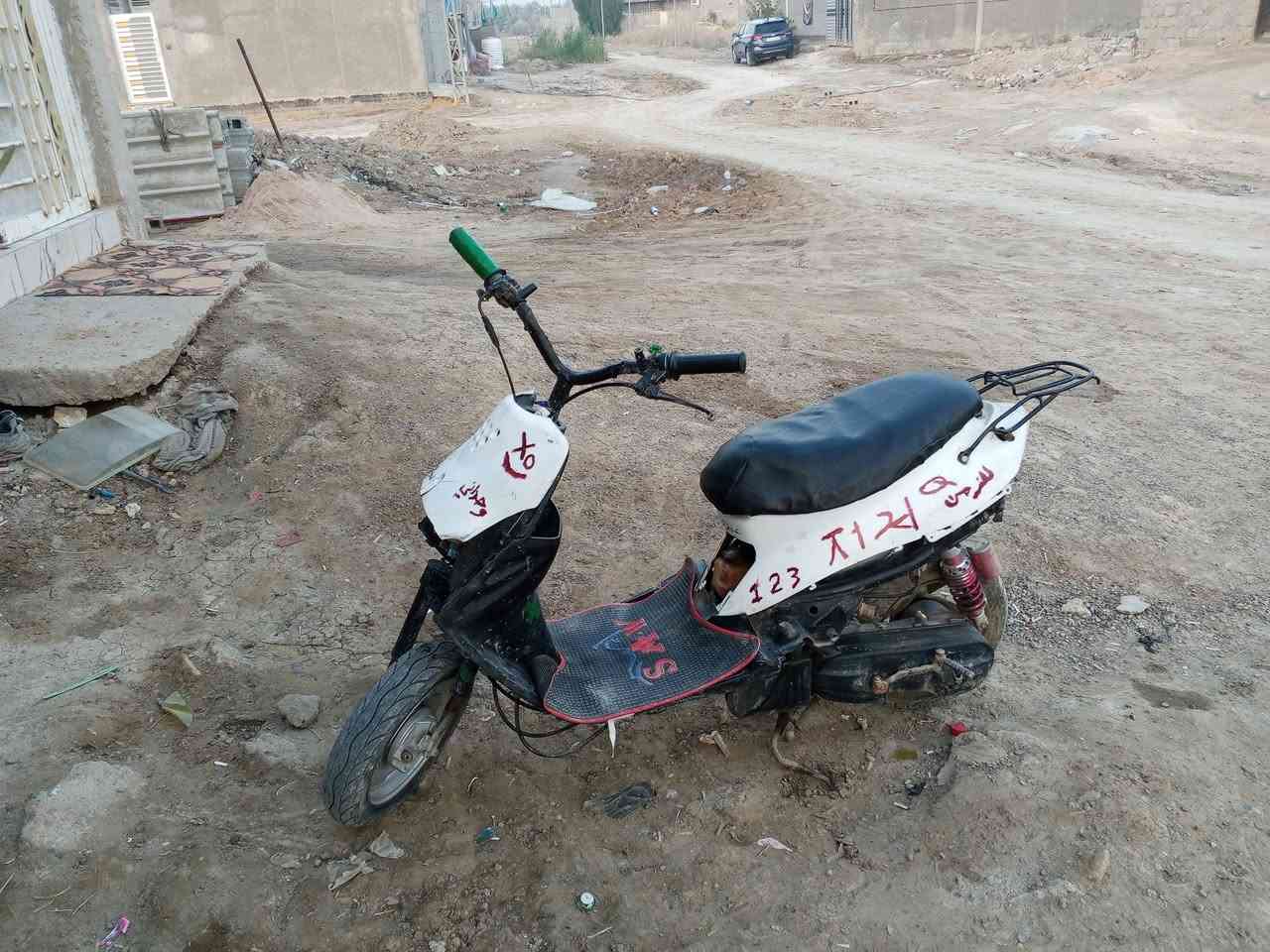 سلام عليكم بيجي سرعه 90 مكينه شلعه معدل فول مال لعب شرط هندر واحد للبيع او مراوس شعندك مراوس نزل السعر 175وبيها مجال المكان كربلاء العطيشي الحسينيه الرقم ***********
