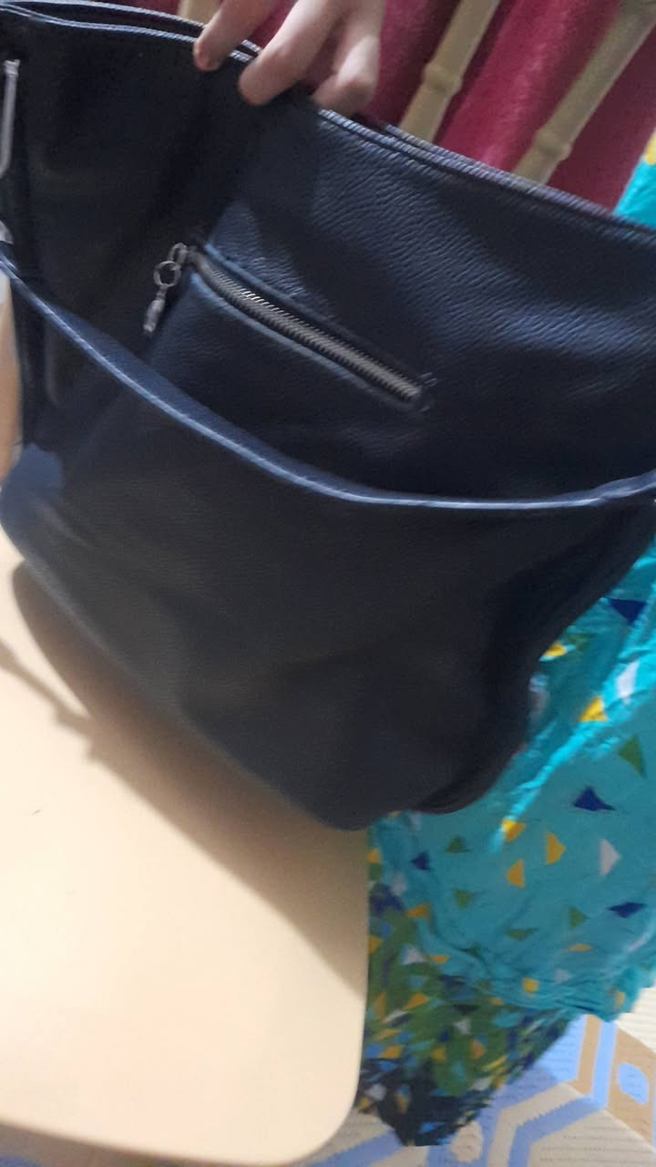 للبيع قطعه الفين
ماعندي توصيل  تجي وشوف شلعه كلهن


**إذا كنت صاحب هذا الإعلان وتريد حذفه لأي سبب، رجاءا أرسل رسالة إلى الدعم الفني**