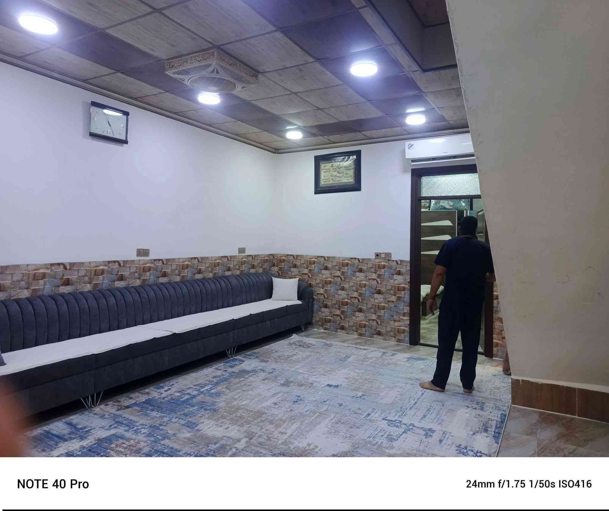 #دار للبيع.:مساحة 100م--رقم
#موقع:- رشيد اوا قريب من ملعب 
نوع عقار رقم 
_______________   
#موقع مميز جدا                                                                  #فرع عريظ                                                                                                                           #بناء فول مواصفات                                                                                                                            #منطقة فول خدمات
#سيراميك 
#درج داخلي
___________                                                                                                                                                                                                                                                                                             #بي غرفة  نوم+ هول +مطبخ +استقبال+وصحيات بيتونة 
_____________  
سعر 44مليون مجال
________________    
للاستفسار اتصال عالرقم 
 ***********
***********
