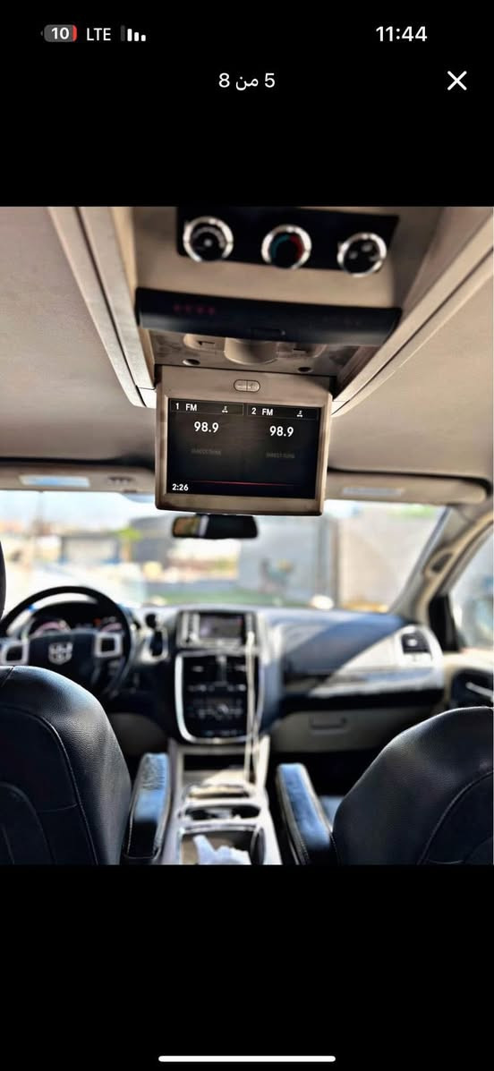 دودج كرفان 2020 كريو فول اعلى مواصفات وارد كندي ماشيه 75 الف كيلو بجم كبس والجنطه الخلفيه كبس حادث صفحه السائق جاملغ وبابين وصابغين شويه من الجاملغ الخلفي مباوك بدون اي ايرباك او لغد او شاصي رقم بغداد باسمي تحويل ثاني يوم  سعرها 185 وبيها مجال بسيط للاستفسار ***********
