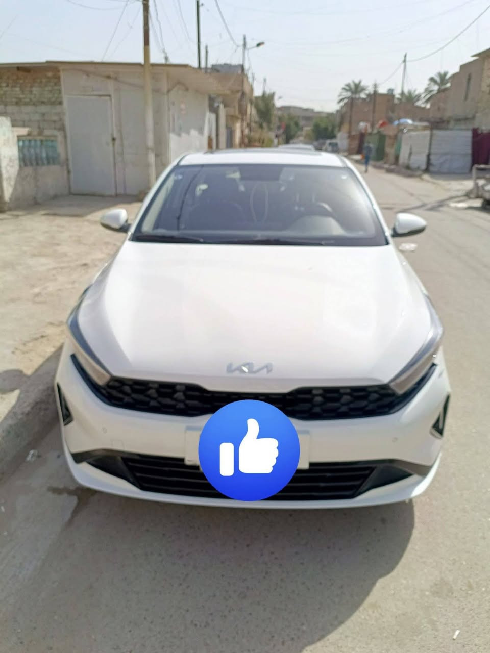 سلام عليكم k3 للبيع سياره نضيفه وحلوه بس بيها شدوخ بل كشر سياره ٢٠٢٤ العنوان بغداد منصور ساحة القاء رقم الهاتف *********** السعر ١٣٦ وبيها مجال قليل
