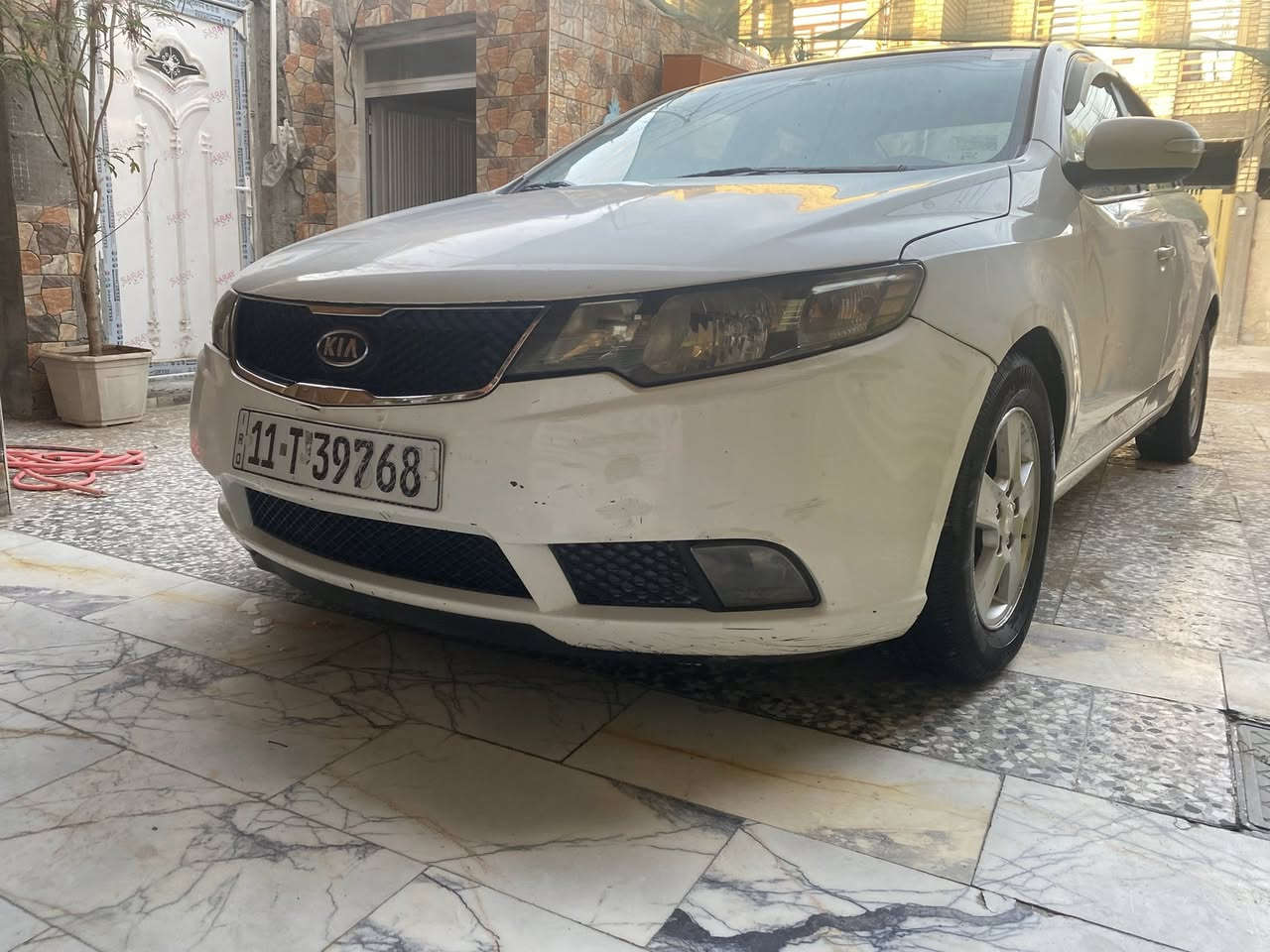 سيراتو 2009
صدر خلفي امامي جديد

تبريد ثلج 

5 ويل كب

تخم تاير 

فتحه 

فول موصفات من عدى بصمه

مكينه1600 لاتنقيص ولابخار

سعر 90 وبيه مجال 

مكان الغزاليه

‭0772 728 8413‬
