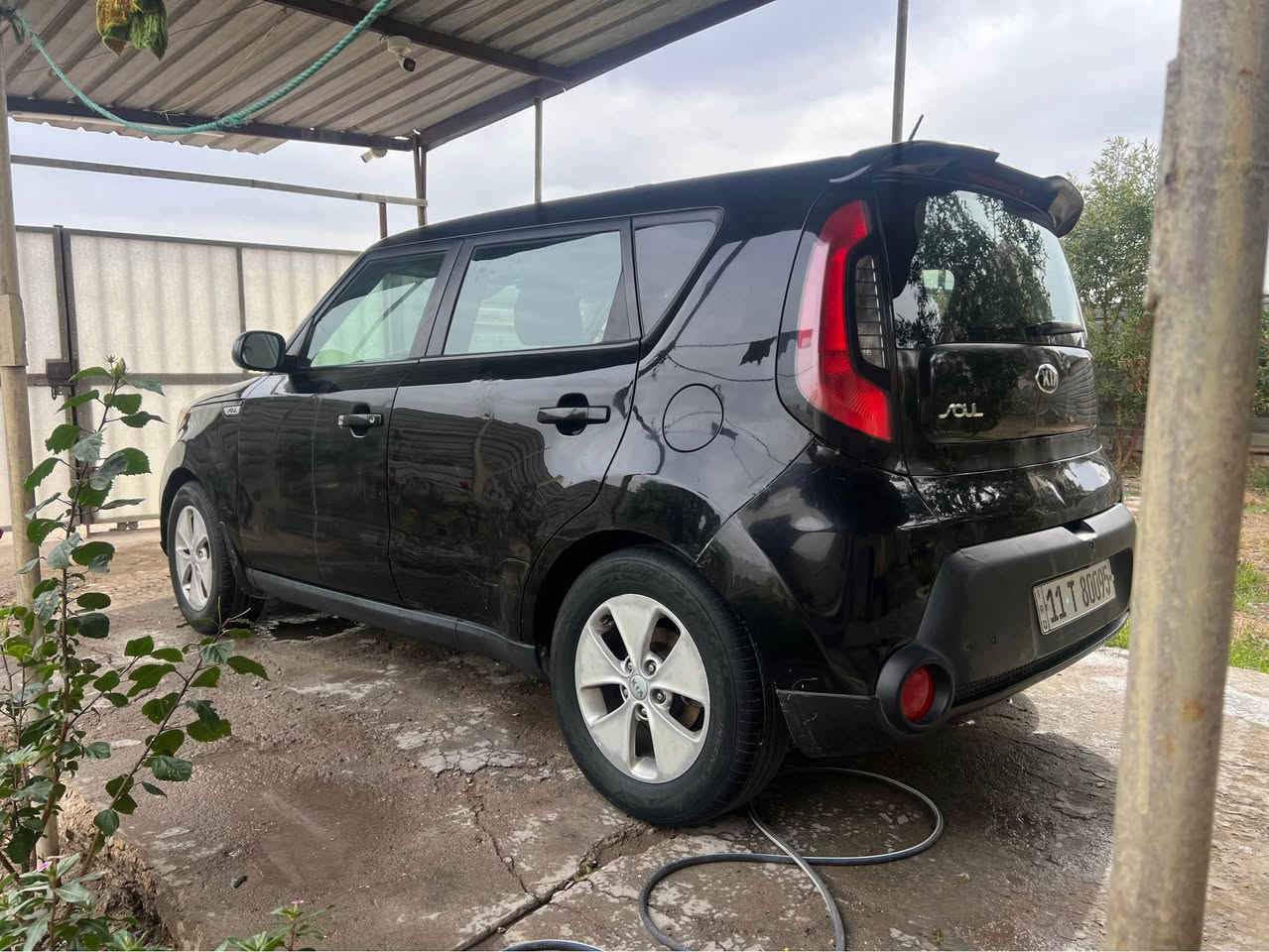 السلام عليكم 
للبيع كيا صول موديل 2015
وارد امريكي محرك 1600 
ماشيه 120mil
ضررها جاملغ امامي  وبالعراق صار بيها رشات صبغ اث شخوط بدون دواخل بدون ايرباك
السياره جاهزه من كل النواحي 
السعر 97وبي مجال للاستفسار ع 
***********
مكان السياره بغداد السيديه بغداد, العراق
