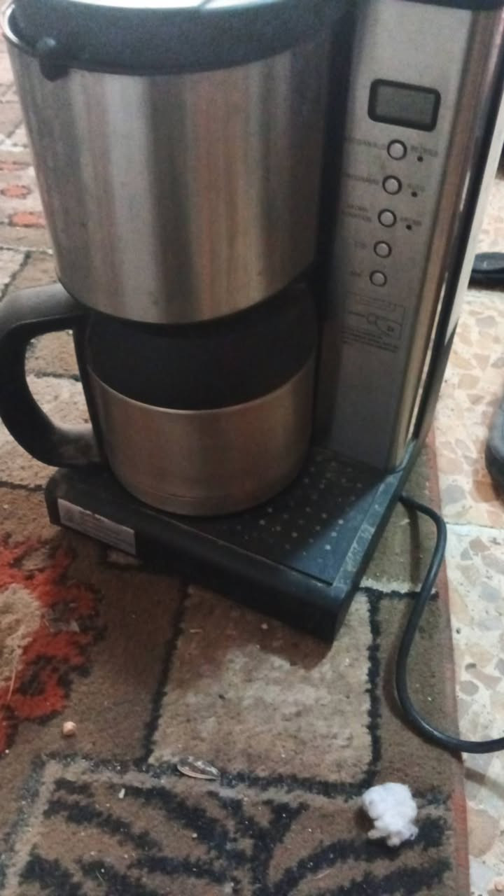 الخلاط ١٥ مكينة الفراشة ٣٠
الفرفوري ومحضره الشاي ٢٠ مكاني الشعب


**إذا كنت صاحب هذا الإعلان وتريد حذفه لأي سبب، رجاءا أرسل رسالة إلى الدعم الفني**