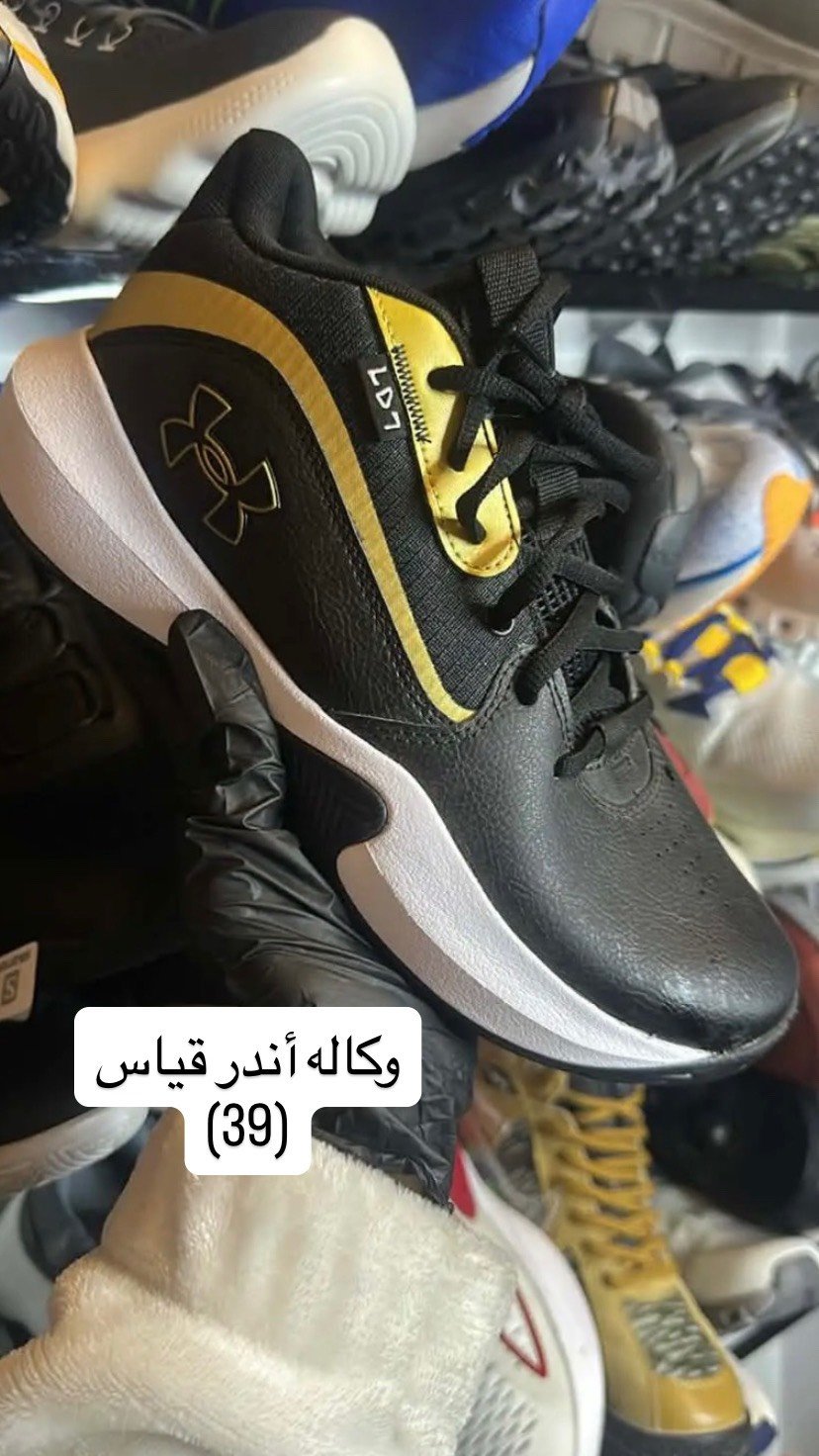 السلام عليكم شباب احذيه وكاله مملبوس كل قطعه وسعرها للي يحب يستفسر

الرقم:***********