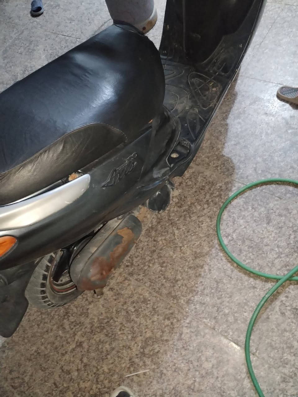 اكزز فحل كله شغاله سلف هندر شلع مشي ناعمه وحلوا ٤٠٠ وبيه مجال ***********
