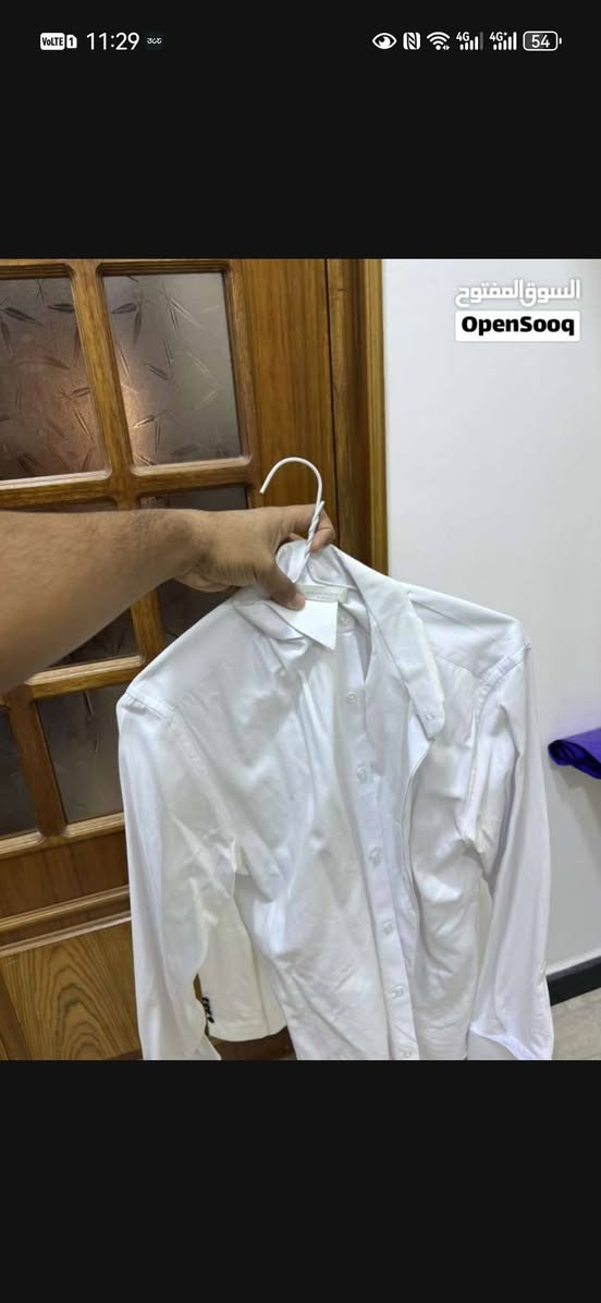 بدلة زفاف توكسيدو لون ابيض جناحات اسود
ملبوس مره وحده ع كد العرس

بدلة كاملة (سترة . يلك . قميص ياخه ايطالي :
فيونكه . بنطرون ماملبوس ولا مخصر ولا شي)
القياس موجود بالصور

السعر 100 الف وبي مجال (للعلم الجديد هسة سعره
مايقل عن 150 الف)

العنوان : البصرة - شارع الجزائر

الرقم : ***********

موجود توصيل للمناطق بداخل مركز البصره
