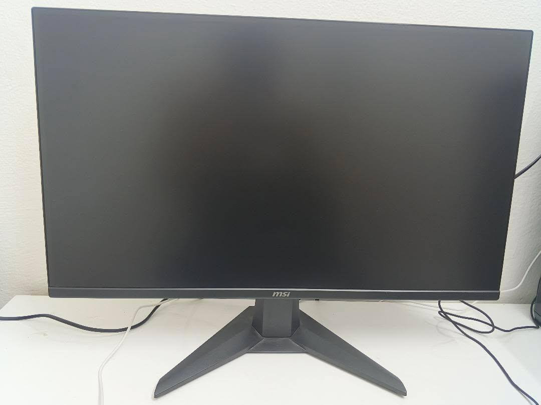 السلام عليم
شاشه MONITOR MSI.27 0.5ms 180HZ IPS 2K سعر الشاشه وحدها 225 الف

ملحقات اضافيه 
كيبورد ريدراقون FIZZ RBG السعر ٣٠ الف
كيبورد ريدراقون احترافي DITI السعر ٢٥ الف 
ماوس هايبر اكس GM-520 السعر ٢٠ الف 
سماعة اونيكوما X20 السعر ٢٥ الف 

للعلم الاستخدام الغراض كلش قيل و بعت البي سي و بقت هذاً القطع 

للتواصل هذا يورز الانستا m_te18y
او على الرقم ***********

مكاني بغداد مدينة الصدر
