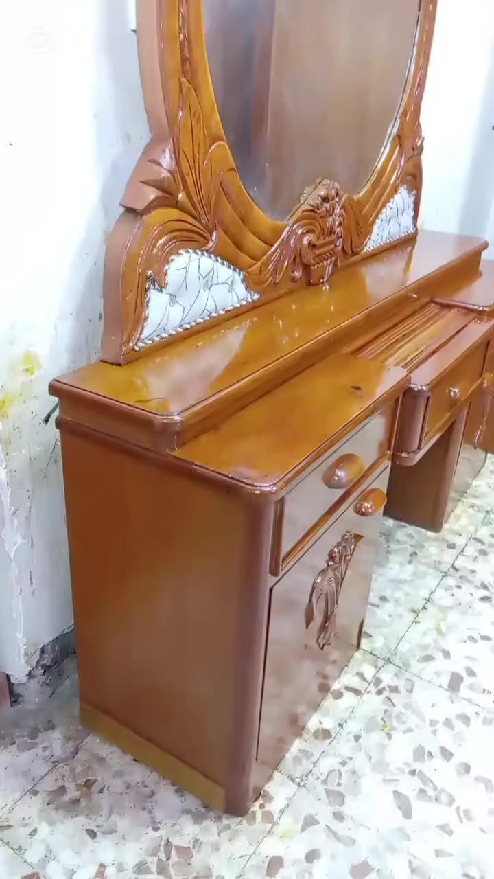 مكلف بلنشر غرفه تسكام نجاره صاج داخل وخارج ظهر جرجوبه صاج بورمي نقش 900وبيه مجال  حله للاستفسار الاتصال بلرقم ***********
