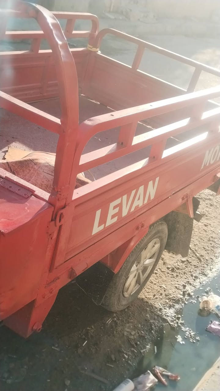 سلام عليكم ورحمة
ستوته ليفان لبيع كفاله عامه اكسن لطش مديل 2013تعمير 2025

ستوته بيها غيسات بلبدي سعر مليون و800

بكاني بصرة كزيزة رقم واتساب ***********
