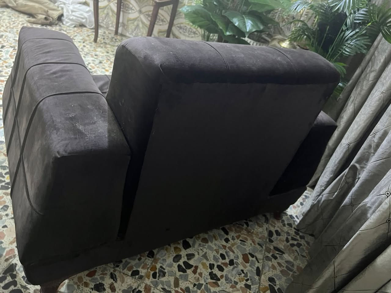 الغراض للبيع الديوان سعره 125الف والميز مال تلفزيون 30الف


**إذا كنت صاحب هذا الإعلان وتريد حذفه لأي سبب، رجاءا أرسل رسالة إلى الدعم الفني**