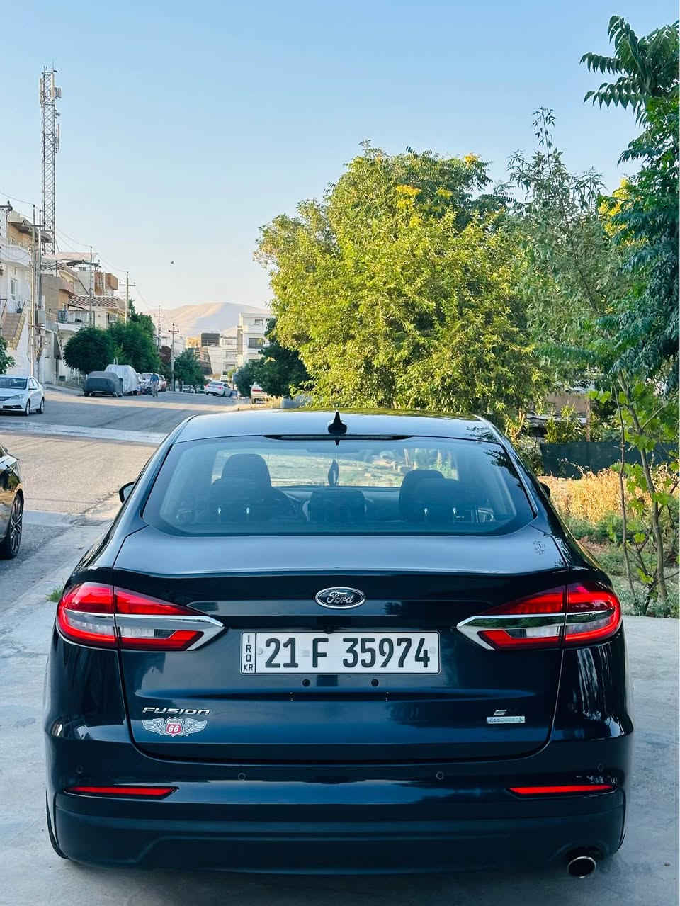 فورد فیوشن
2020 SE
رادارى بيشه وه
رادارى ئاوينه
كوشن كاره با
سى شاشه و شاشه كَه وره
1.5 turbo
كير مه كينه كاره باى به شه رت 
به س بونيدى بوياخه بی ناو گرتن دوو پەلە سارد
سعری ١٠٢$
*********** Singapore
