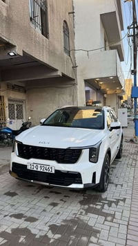 كيا سورنتو ٢٠٢٥ للبيع فول مواصفات ٦ سلندر بانوراما بصمة تشغيل عن بعد و...