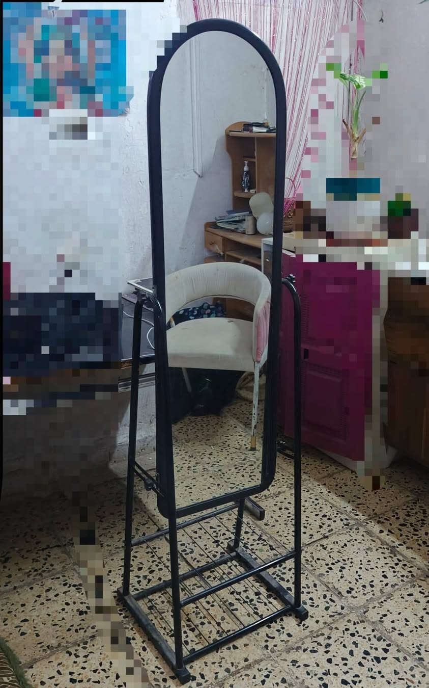3 قطع للبيع نضيفات جدا جدا مكان حي الجهاد الرفاق بغداد ***********
