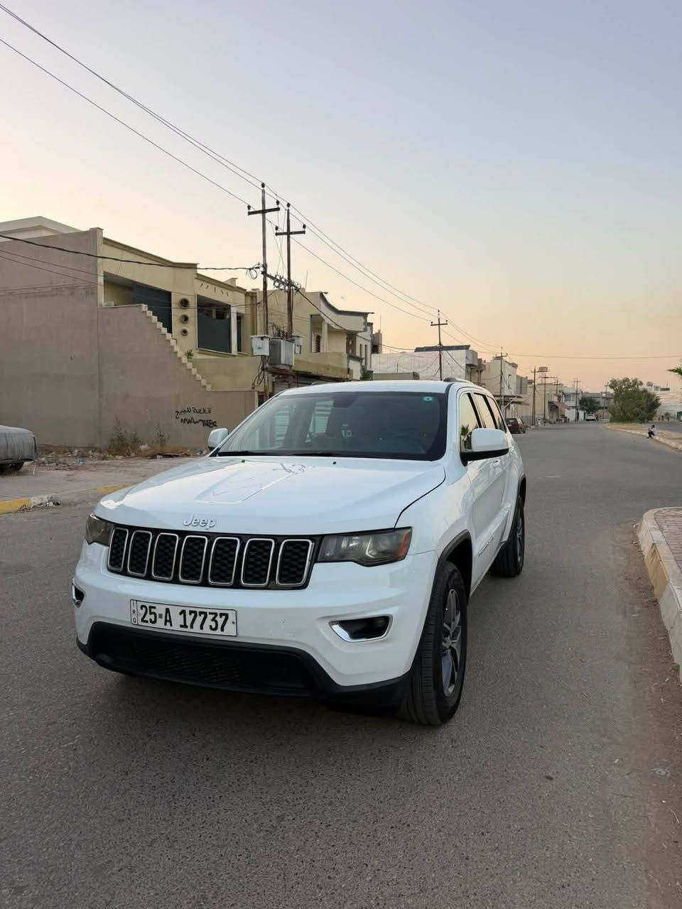 جيب لاريدو 
2018مديل 
موصفات عادي 
4ويل
حادثه جاملخ امامي مبدل 
جاملخ خلفي نصه صبغ 
بدون دواخل 
سعره 195وبيه مجال الطيبين
*********** 
***********
