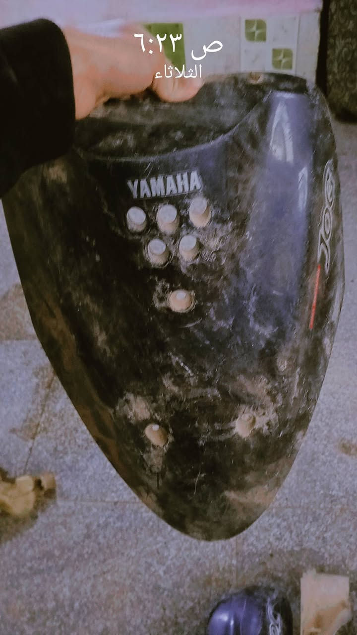 السلام عليكم كفرات عصفورية اصلي للبيع  تانكي بانزين وجنطة وسكان ودبة دهن بسعر مناسب جداً  قيم  واخذ. العنوان ناصرية مركز الرقم ***********
