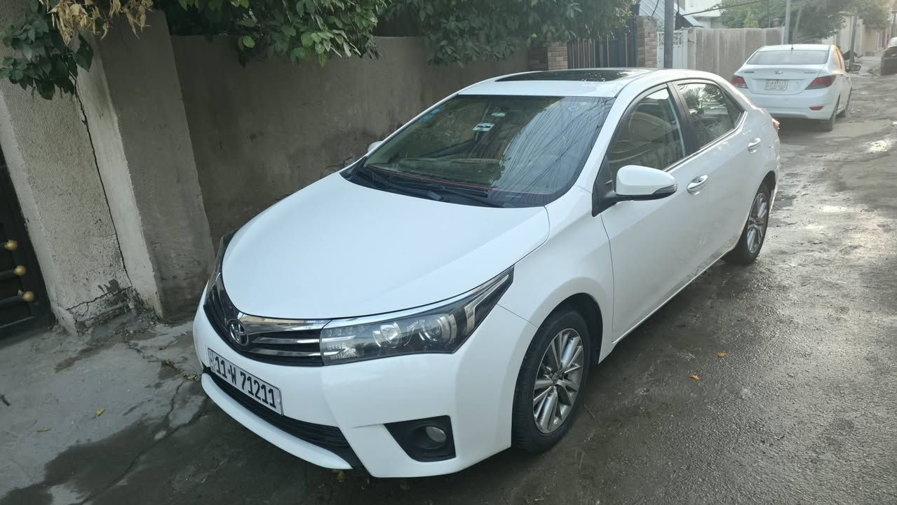 السلام عليكم..
كورولا خليجي limited  شركة ساز للبيع فقط 
موديل 2015 محرك 2000ss غير مفتوح بوضع الشركة
صبغ الدعامية الامامية والخلفية مع هلال الجاملغ الخلفي فقط
عداد المسافة 151 كم 
المواصفات..
فتحة سقف.  تشغيل بصمة . كشنات جلد . تحكم سترين  كروس سرعة . تحكم تبريد شاشة . المرايا طي اوتو . وباقي المواصفات المعروفة
ملاحضة* نصف القمارة متعرضة الى حالوب 
السعر 145 $ 
السيارة بأسمي وجاهزة دون اي نقص 
العنوان بغداد الشرطة الخامسة زيد ***********
