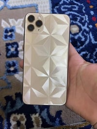 آيفون ١١ برو ماكس • ٢٥٦ • بطارية ٨٨٪