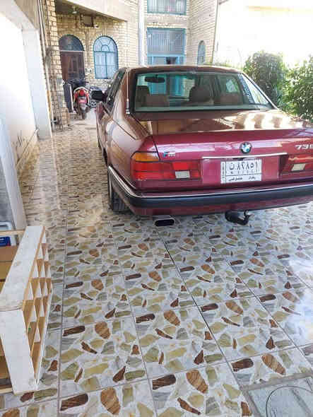 للبيع سياره بي ام موديل ١٩٩١ محرك 735 كير اوتماتيك تنتة سقف دبل چكمجه  نفاظه سلايد جام اوتو رباعي ٥ بردات داخل رصاصي غرفه جلد طبي كشنات كهرباء صاج ملكي ويل خليه تخم تاير لونها دم الغزال رقم بغداد سنوية باسمي مصبوغه عام للجماليه محرك كير صدر امامي خلفي مكفول سياره نظيفه منفوظه نفظ مكانها الرمادي تواصل واتس اب ***********
سعرها 75ورقه والشراي يتفاوض عالخاص وبالخدمه
