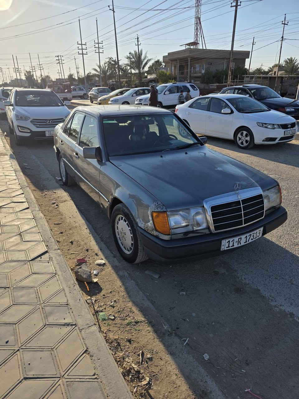 مارسدس دب  300
موديل ٨٩ اصل 
كير محرك ثنين ونص في تي 
تبريد خير من الله سياره اي نقص ما بيها
سعر  ٥٠ ورقه وبيه مجال قليل
 كهرباية كله شغلامكاني ديالى بعقوبه تقاطع قدس 
***********
