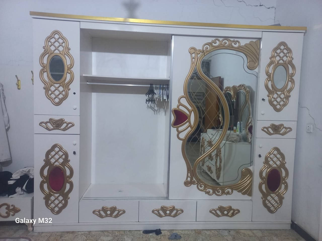 *********** وتساب نظافه ٩٠ب١٠٠
عدد قطع ٨ مكاني مدينه الصدر دسيم
