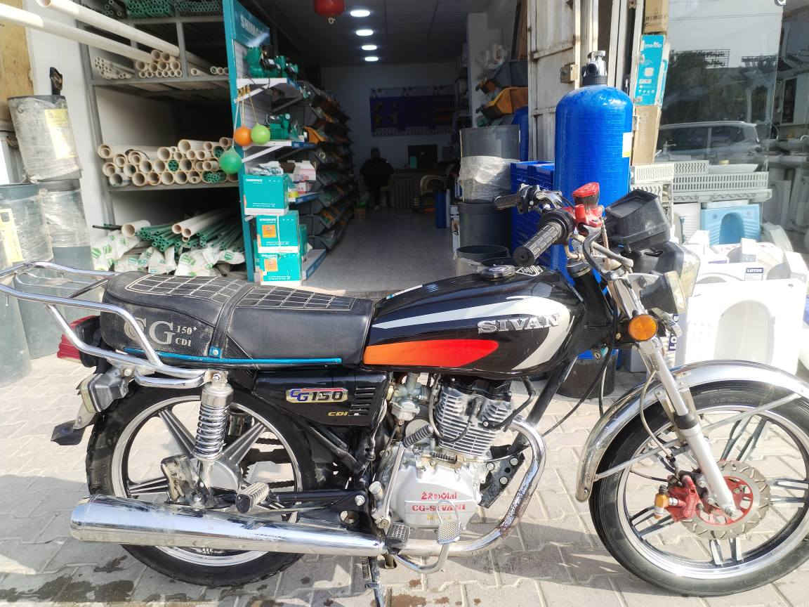 سيفان 2024 للبيع كربلاء حي الموضفين رايده 650 وبيها مجال الله شاهد دراجه جديده كلشي شغال بيها  *********** كربلاء, العراق
