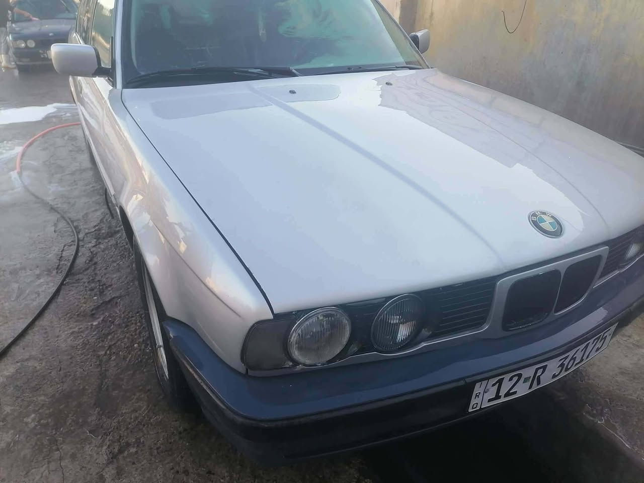 للبيع BMW سياره مال بيت
مكفول من الحادث و الكص 
رقم نينوى دولي 
حجم 525 اصل 
شرط التحويل 
فول فول تماتيك موصافتها معروفه 
3 وضعيات قياده 
فتحه بسقف كير عادي و اتماتيك
لون سلفر المرغوب 
ما مطلوبه ربع 
تبريد ثلج 
قفل مركزي حتى قبغ البانزين 
ويل خليه ترايك علبصره وشرط 220 سرعه 
اذا اريد اكتب مواصفات للصبح ماخلص علعموم 
والله العظيم مكلفتني 76 ورقه 
عارضها ب 65 ورقه  وبيها مجال
هذا رقمي *********** بي واتساب
هذا الاسيا ‏‪0773 614 5746‬‏

ملاحظه الدعاميات يرادلهن صبغ بدلها وماصبغتها
