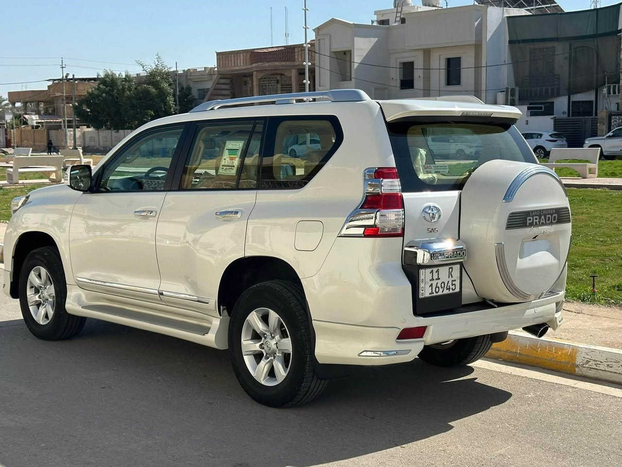 السلام عليكم برادو 2016 ساز محرك 6سلندر  فتحة كشنات كهرباء تشغيل بعد لايت اسود ماشية 172 قابل للزيادة سونار واضح مع الصور رقم بغداد دولي بأسمي السعر 325 بيها مجال بسيط غير متواجد ع النت الشراي يتصل *********** الصويرة, واسط
