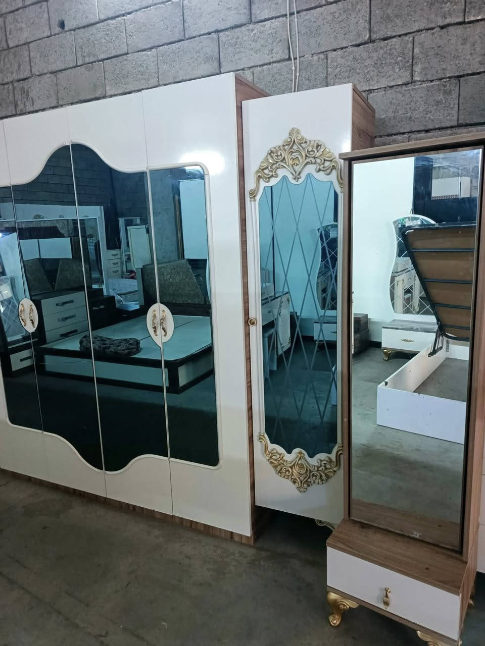 غرفت نوم تركي شرط   بيبان السعر 650 وبيً مجال ‭

    
 عنوان. كركوك سوك الحريه ‭. 0784 986 6869‬
