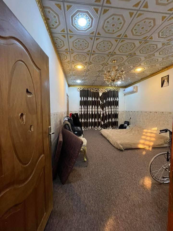 #بسعر_مناسب 
سند طابو يتسجل بإسم اي عراقي
أربيل-بيت للبيع 5حساروك قرب مجدي مول و شارع 
كورنيش
➖مساحة 188متر طابقين ركن
يتكون⤵️
➖4غرف نوم 
➖استقبال-صاله-مطبخ-مجموعه صحيات-كراج
☎️📞 للاستفسار 
للاستفسار 
📞***********
📞***********
#عقارات #عقارات_سيفر #عقارات_اربيل #اربيل
