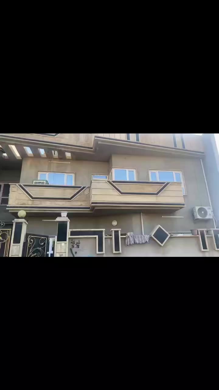 🏠عروض مكتب الوتد2🏠
دار للبيع📍
المساحة 220م🏗
واجهة 13م🏗
يتكون من طاء واحد غرفتين واستقبال وهول ومطبخ حار بار وخدمات طاء اربع غرف نوم
وهول وخدمات يحتاج الى تشطيبات المرحلة الثانية🏘
الموقع مقابل محطة المنهل مزارع زيونة الأولى 📍
بسعر مناسب جدا جدا⭐️
زورونا في موقعنا الكائن فلاح الثانية بجوار مول تيم مارت📍
وللأستفسار والتواصل عبر الأرقام الاتيه 
اسيا ***********☎️
كورك***********☎️
وللتواصل عبر صفحتنا على الماسنجر
