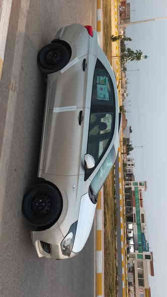 هونداي رينا 2020خليجي 
محرك 1600بيهه مكانات صبغ
بيع حزام بدون دواخل فقط صبغ
كير محرك شركه لا تبخير ولا تنقيص
 تبريد جاهزه السياره ‏
 السعر98 ‪***********‬‏
