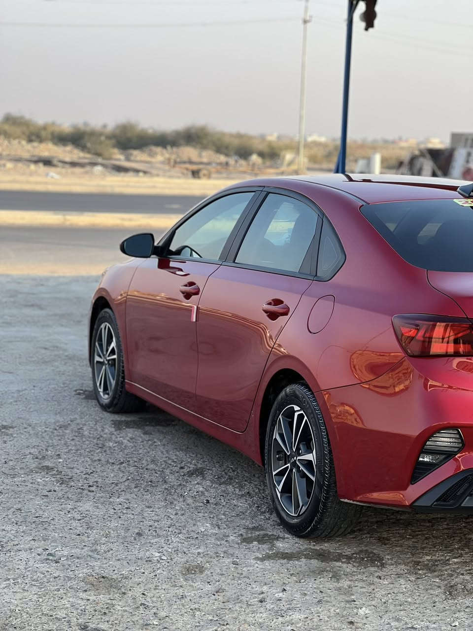 سلام عليكم فورتي موديل 2023
اللون احمر 

حادثه بنيد

. ماشيه 45 الف

حجم المحرك 2000 دوش  🔥

شاشة كبيرة مع نظام تشغيل ابل كار بلي

كاميرا دواره 

حساسات خلفية مع جرس تنبيه 

.رادرات جانبية+ وامامية+ وتحديد مسار + كروز سرعه

نقطة عمياء

 

السعر 135 ماكو بيهج سعر النضيف 

للاستفسار /*********** 

مكان صلاح الدين بيجي
