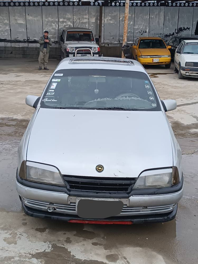 ئۆپڵ ئۆمیگا بۆفرۆشتن 🇩🇪
مۆدێل 1990
مەکینە 2.0
سڵایت 
جام کارەبا 
بێ دەعم و لێدران 
گێڕ و مەکینەی بەشەرت 
تەقەو ڕەقە بەشەرت 
کارەبای بەشەرت داروبەردی ئیشەکات 
گەرمیو فڵچە و هەمووشتێکی ئیشەکات 

حاسیبەی لەگەڵە بەشەرتی ئەوەلیات

سەیارەکە زۆر پاکە ماڵی دۆستە 
سعری 16 گەڵا قفڵی 
ناونیشان سلێمانی تاسلوجە 
ژ : ***********
ژ :*********** السليمانية, العراق
