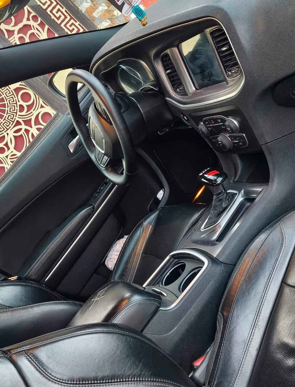 دوج جارجر
لوناحمر طماطي 
موديل 2021 
حادث جامرلغ+بنيد
 رقم اربيل سنوية بأسمي تحول ثاني يوم 
فول عدة الفتحة 
غرفة حظن تدفئ تبريد بالكشنات ستيرن هيتر
 مري قلاب اصل حساس خلفي
 سيارة جاهزة وجديدة  
كير مكينه اكسل حدادية كفاله ظمان الشركة 
سعر 235وبيها مجال حك الجية
للاستفسار$***********
