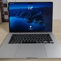 ماك بوك اير • m3 • ١٥انش