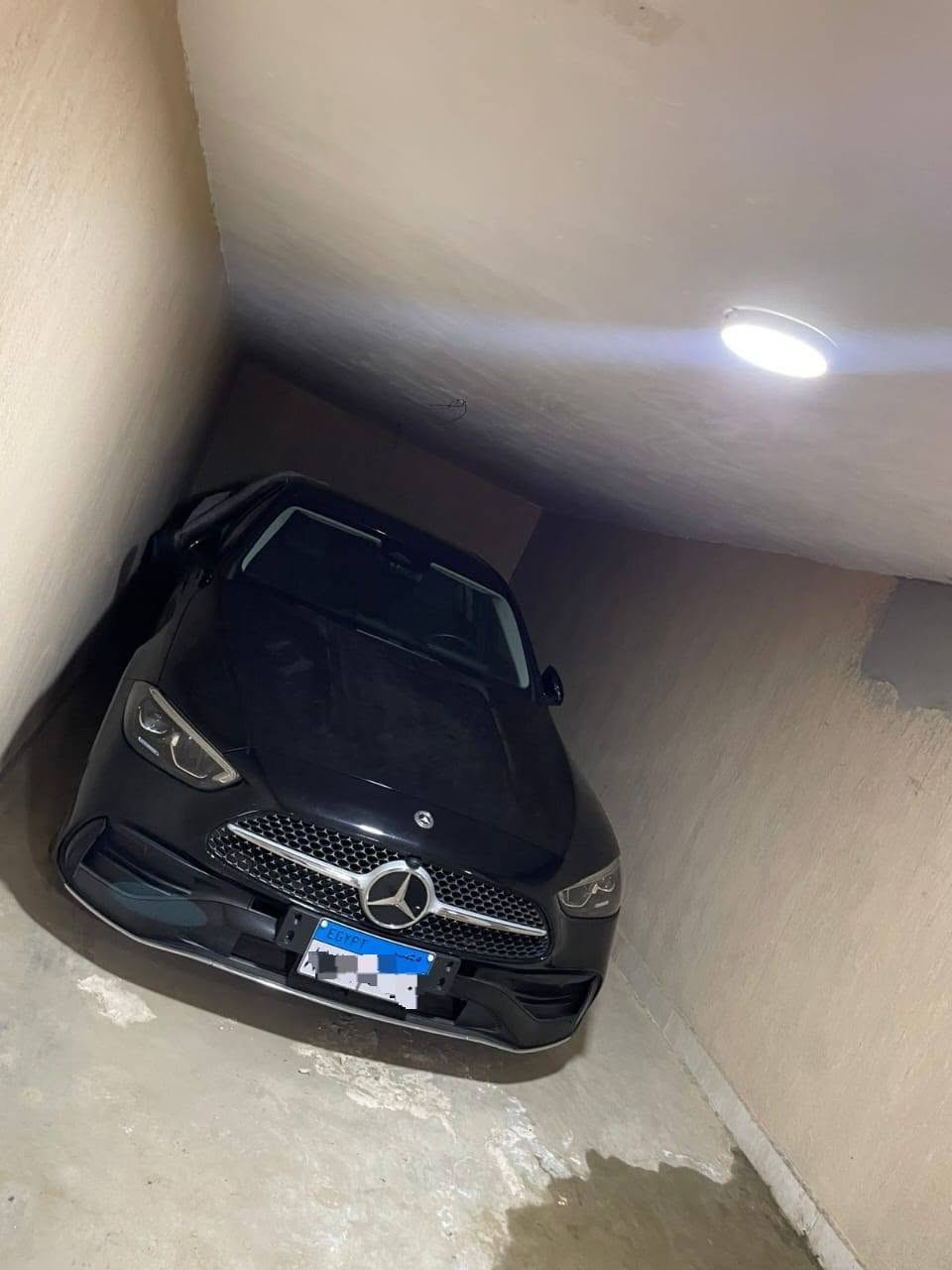 🔥 FOR SALE | Mercedes-Benz C180 AMG 🔥

▪️ Only 39,000 KM
▪️ AMG Package
▪️ Full Original Paint
▪️ Full Mercedes-Benz Service History
▪️ Black Leather Interior
▪️ Electric Front Seats
▪️ Memory Seats
▪️ Digital Instrument Cluster
▪️ Large Touchscreen Infotainment System
▪️ Apple CarPlay & Android Auto
▪️ Ambient Interior Lighting (Multi-Color)
▪️ Multifunction AMG Steering Wheel
▪️ Paddle Shifters
▪️ Dual-Zone Automatic Climate Control
▪️ Keyless Start
▪️ Cruise Control
▪️ Front & Rear Parking Sensors
▪️ Rear Camera
▪️ LED Headlights
▪️ Alloy Wheels

📄 License Valid for 1 Year
📍 Traffic Unit: Sheikh Zayed
📍 Viewing Available in Sheikh Zayed

📞 Contact: 01028484988 الشيخ زايد, الجيزة


**إذا كنت صاحب هذا الإعلان وتريد حذفه لأي سبب، رجاءا أرسل رسالة إلى الدعم الفني**