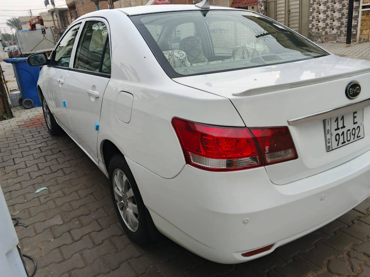 سلام عليكم عندي بيوايدي البيع مديل 2013 مكفولة كفالة عامة سياره رقم نكليزي بغداد  بسمي سيارة جديدة جدن سعر 64 الهاتف ***********
