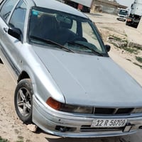 سياره مستبوشي موديل 89  للبيع ما بيه اي ضرر محرك بي صرف الكير شرط  طخم...