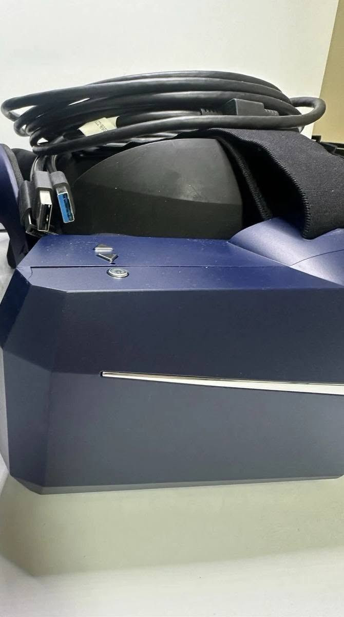 للبيع: Pimax 8KX VR
• دقة عرض عالية توصل إلى 4K لكل عين
• تردد تحديث 120Hz
• زاوية رؤية واسعة توصل إلى 170°، من أكبر زوايا الرؤية بين نظارات الـVR
• النظارة نظيفة وتشتغل بدون أي مشاكل، جاهزة للاستخدام
الموقع: بغداد


**إذا كنت صاحب هذا الإعلان وتريد حذفه لأي سبب، رجاءا أرسل رسالة إلى الدعم الفني**